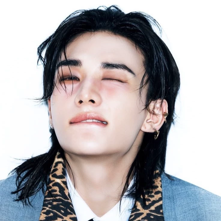 Hyunjin thumbnail