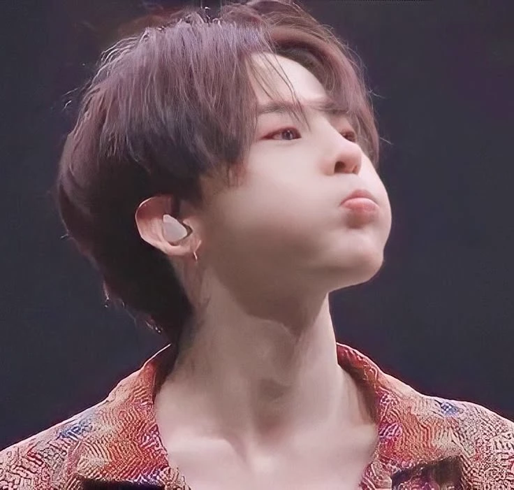 Kwon Jiyong thumbnail