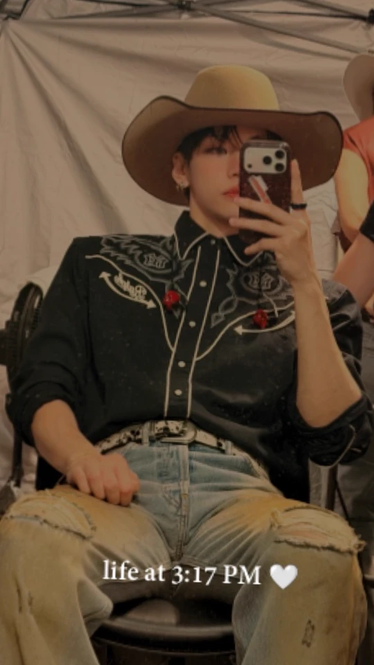 kim taehyung thumbnail
