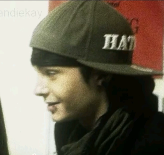 Tom Kaulitz thumbnail