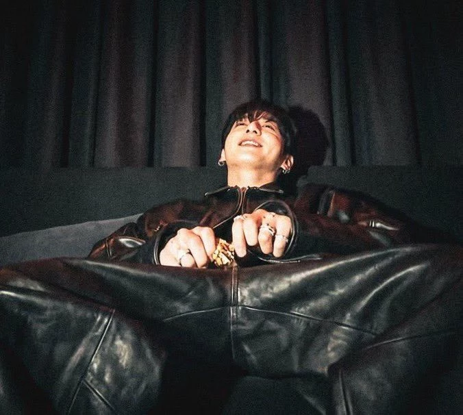 Jeon Jungkook thumbnail