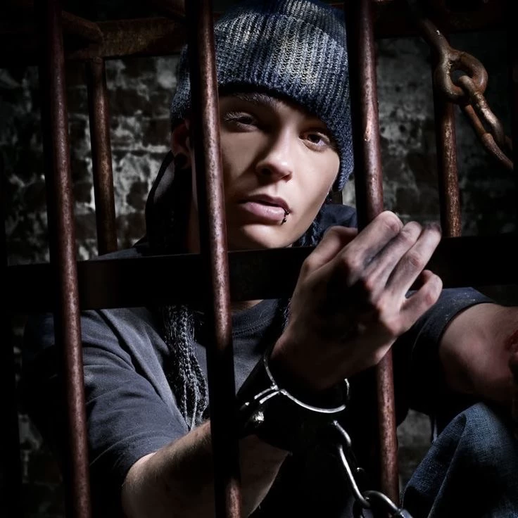 Tom kaulitz thumbnail