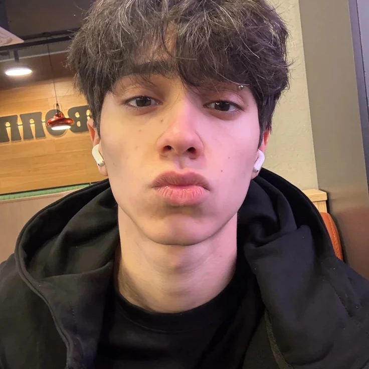 Amir thumbnail