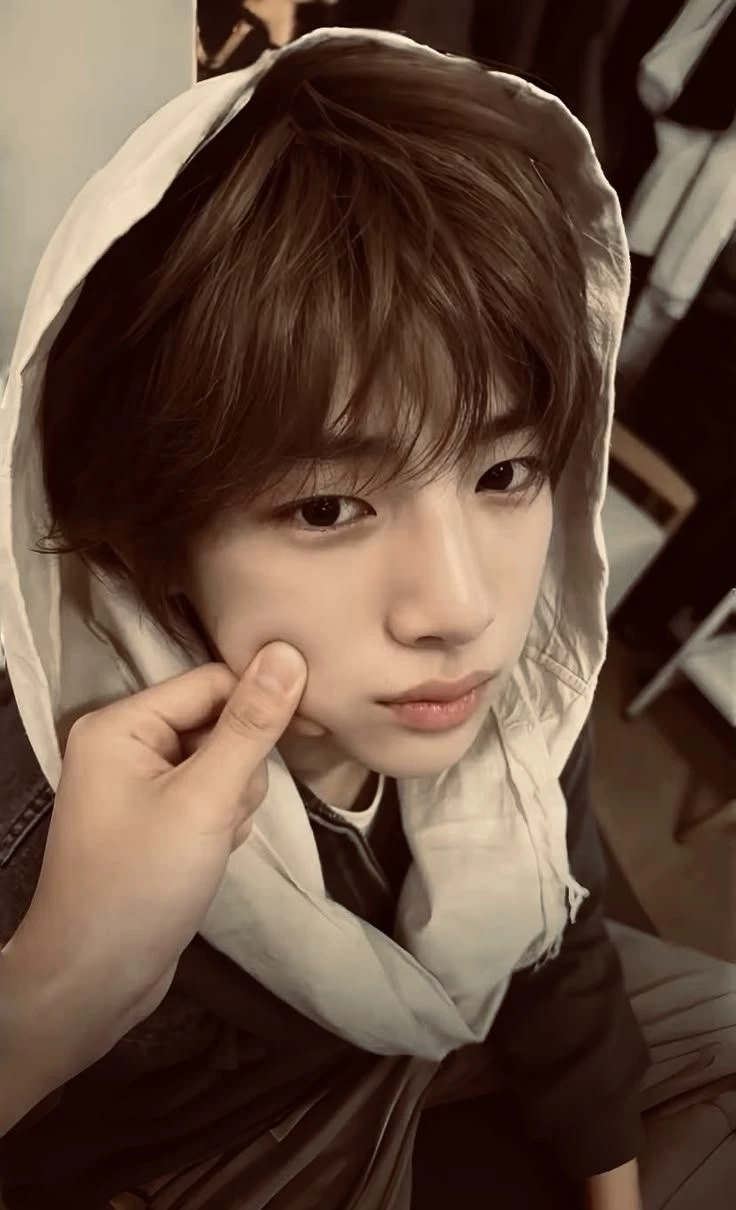 juhoon thumbnail
