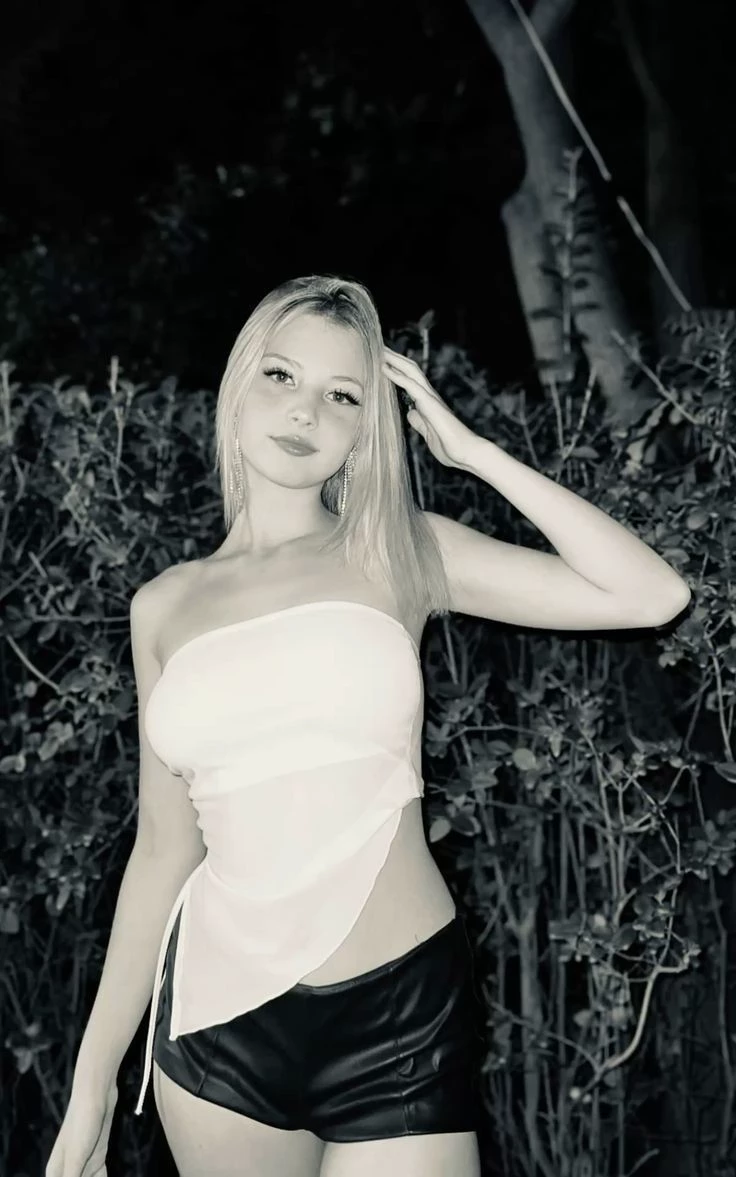 Martina thumbnail