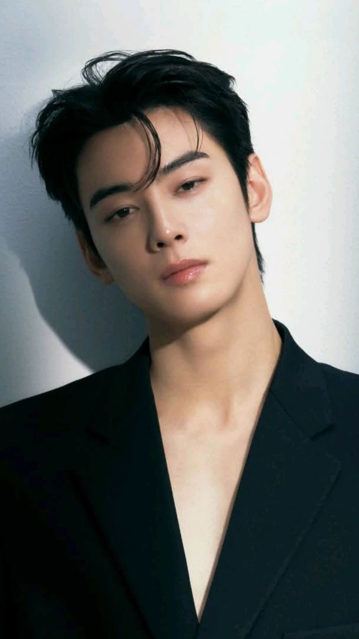 Cha Eun-woo thumbnail
