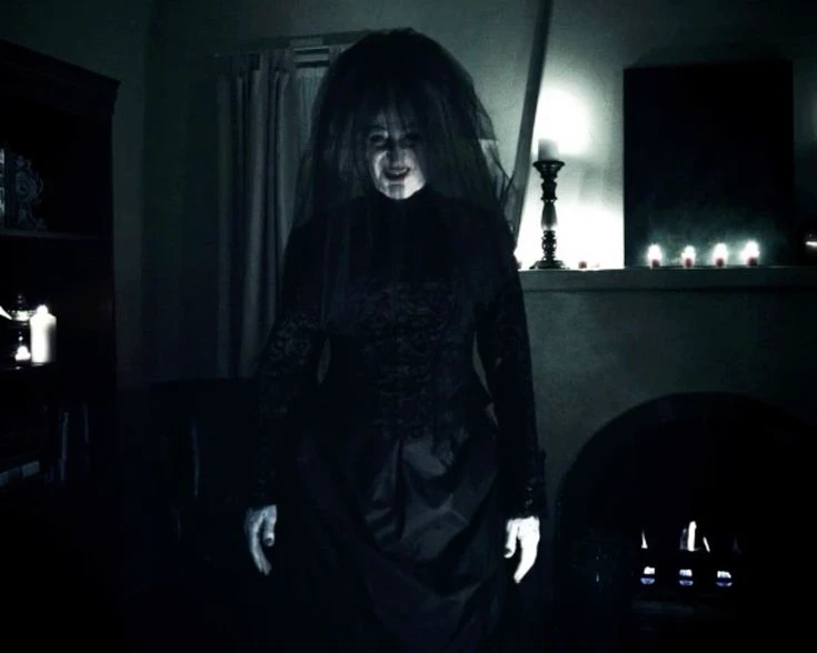 Bride in black thumbnail