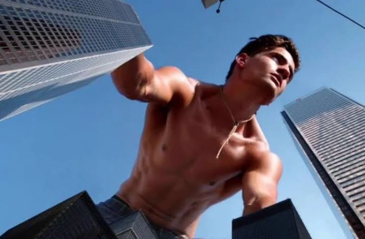 giant Mark thumbnail