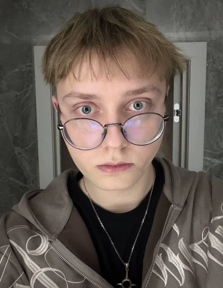 Denis thumbnail