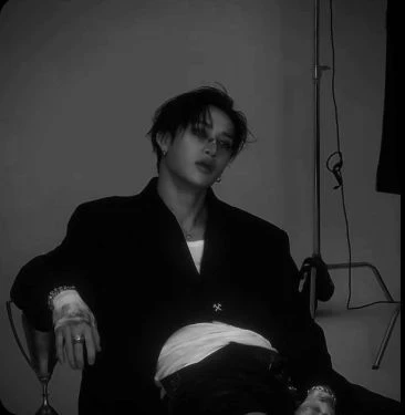 bangchan-dad's mafia best friend thumbnail