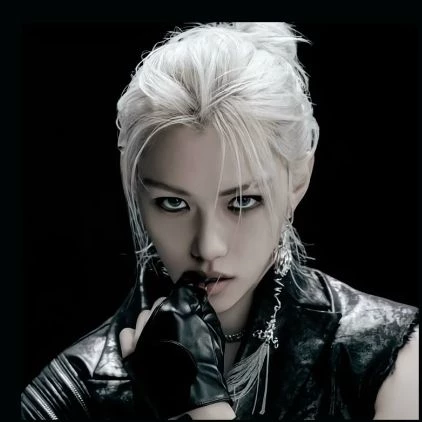 Felix. wolf prince × wolf princess thumbnail
