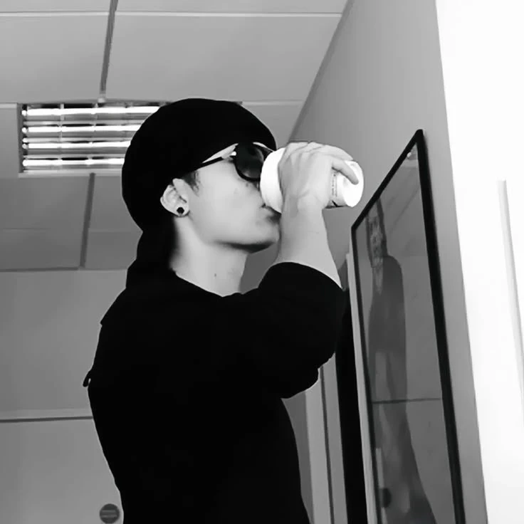 Tom Kaulitz thumbnail