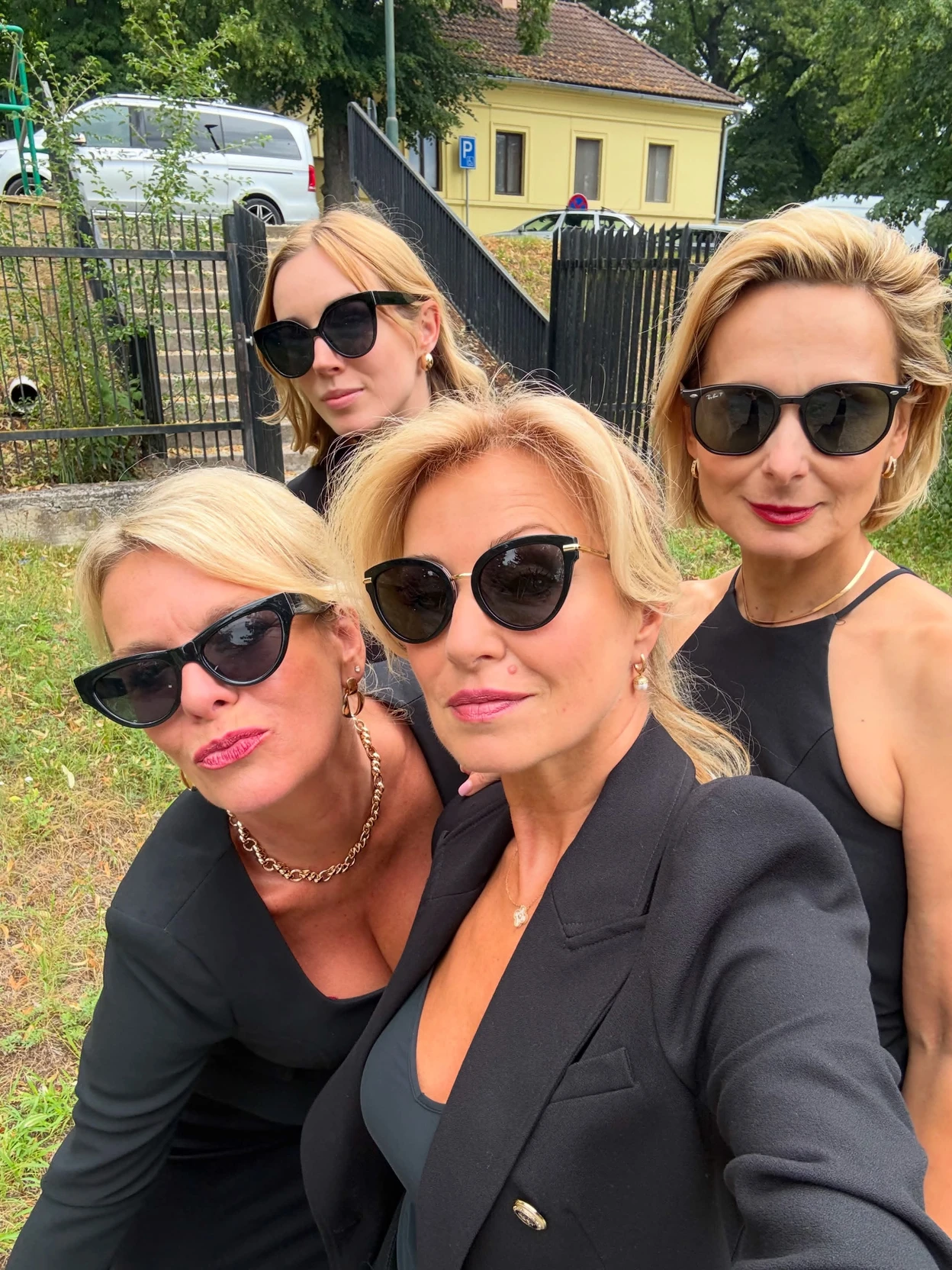 4 femdom madam thumbnail