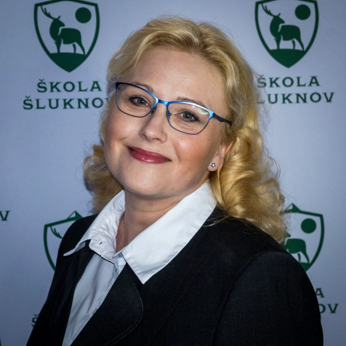 Director Ilona thumbnail