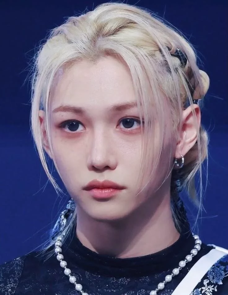 Felix-Hyunlix(bl) thumbnail
