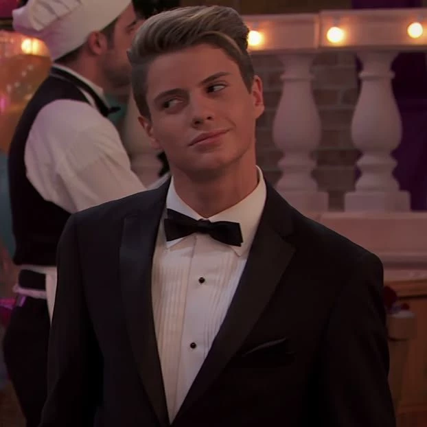 Henry Danger thumbnail