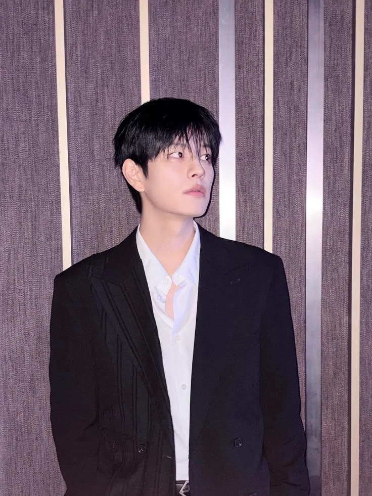 Kim Seungmin thumbnail