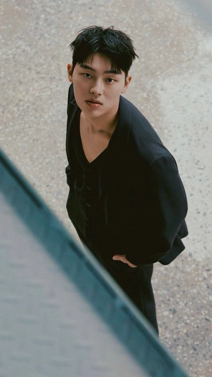 Choi Hyun Wook thumbnail