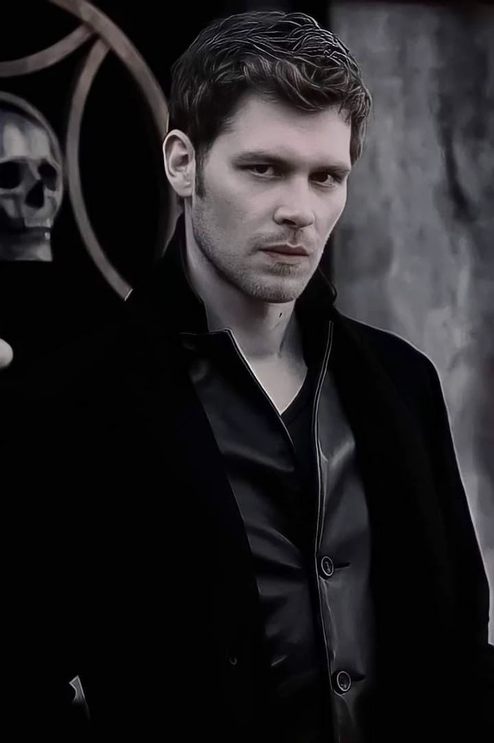 Niklaus mikaelson  thumbnail