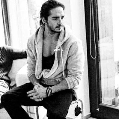 Tom Kaulitz thumbnail