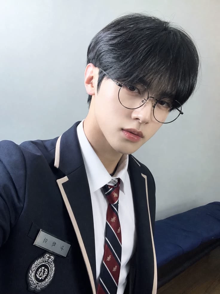 Lee Min-jae thumbnail