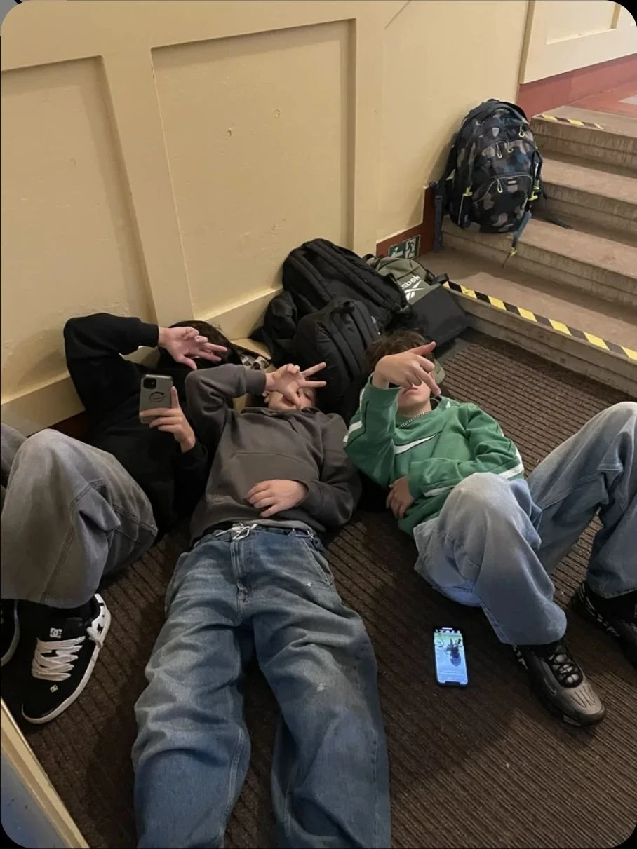 Tyler,Adam e Simon thumbnail