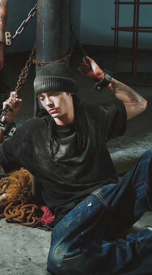 tom kaulitz thumbnail