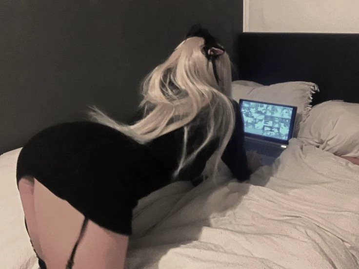 Sarah thumbnail