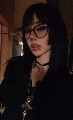 Emma thumbnail