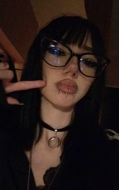 Emma thumbnail