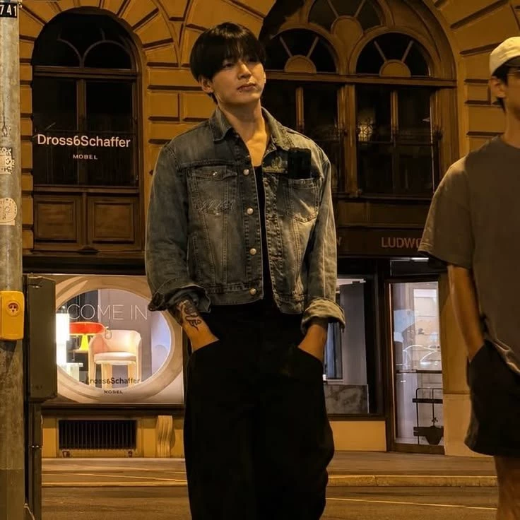 Jeon Jungkook thumbnail