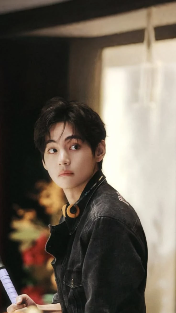 kim taehyung thumbnail