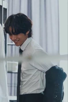 Kim Taehyung thumbnail