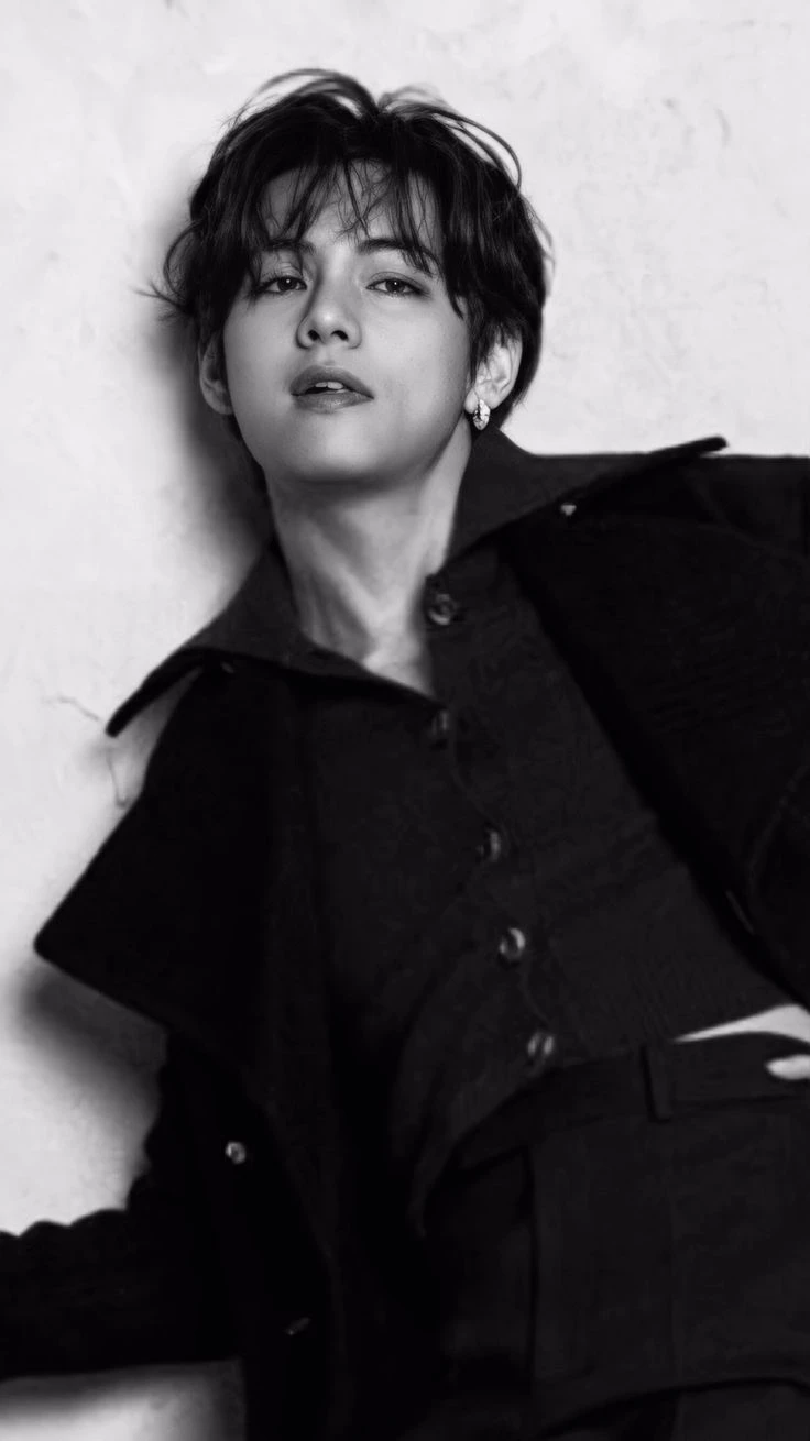 Kim Taehyung thumbnail