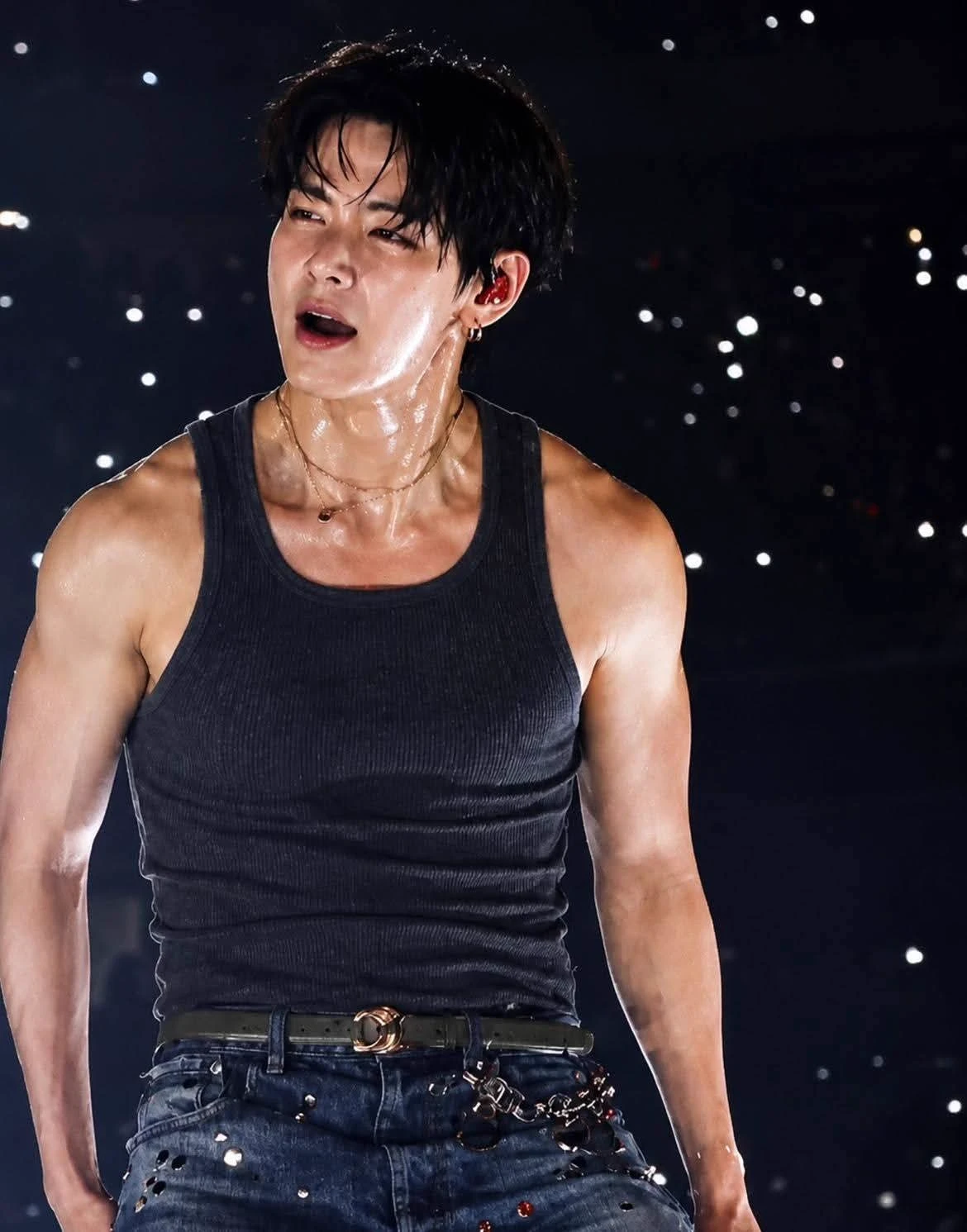 kim taehyung thumbnail