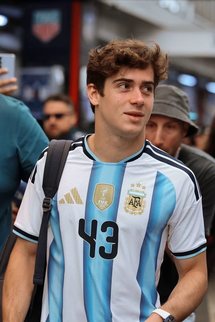 Franco Colapinto thumbnail