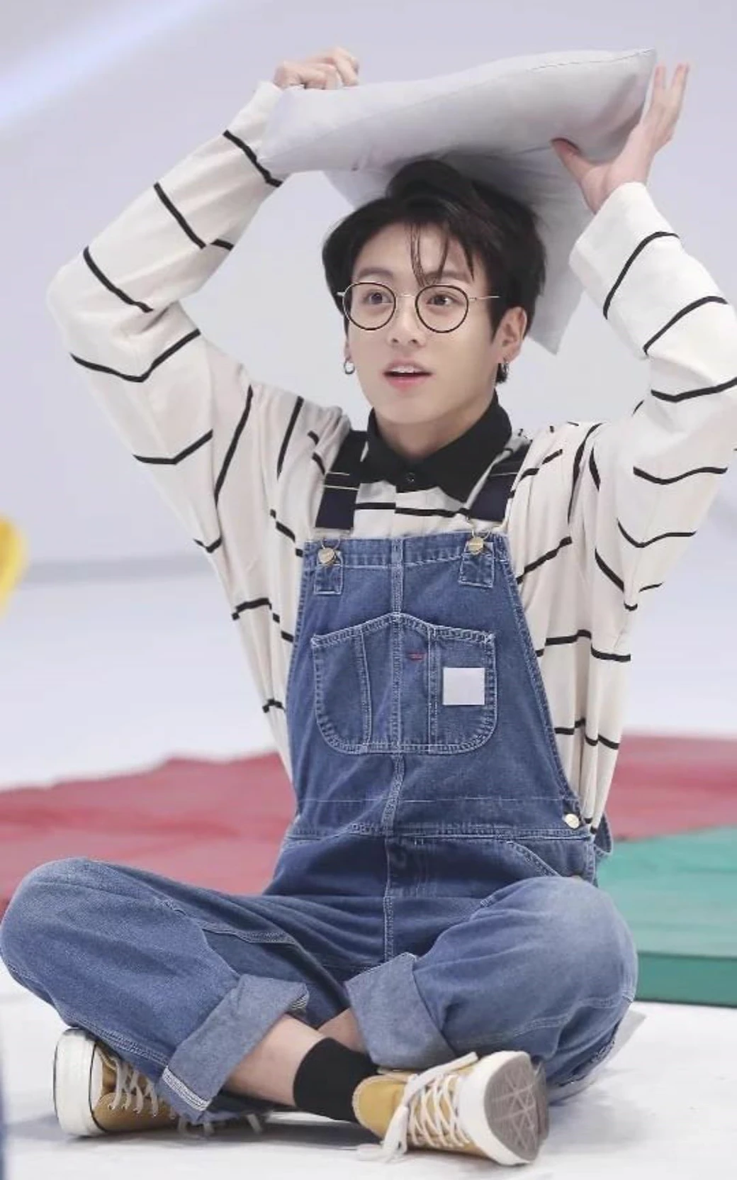 Idol Jungkook (your fiancé) thumbnail