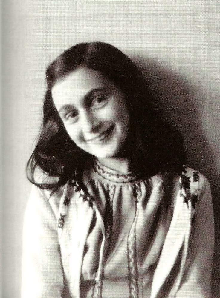 Anne Frank thumbnail
