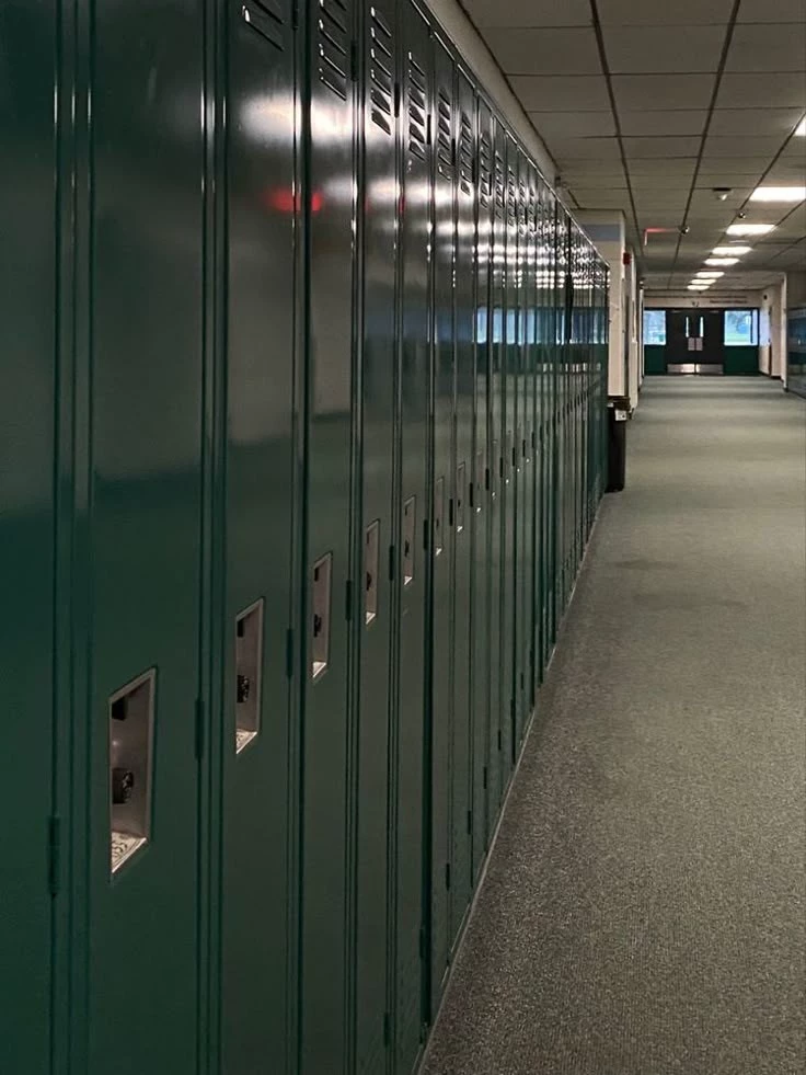 Krentucker high (hood school) thumbnail