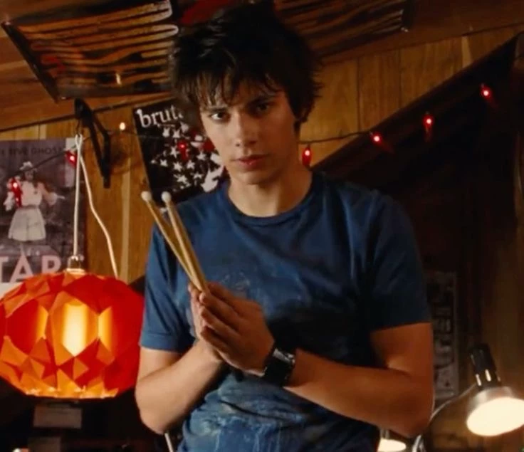 Devon Bostick thumbnail