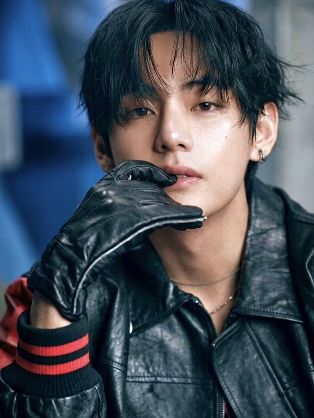 Naughty Taehyung😈 thumbnail