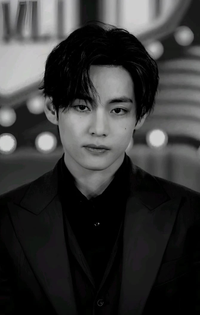 Kim Taehyung thumbnail