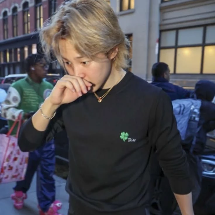JİMİN thumbnail