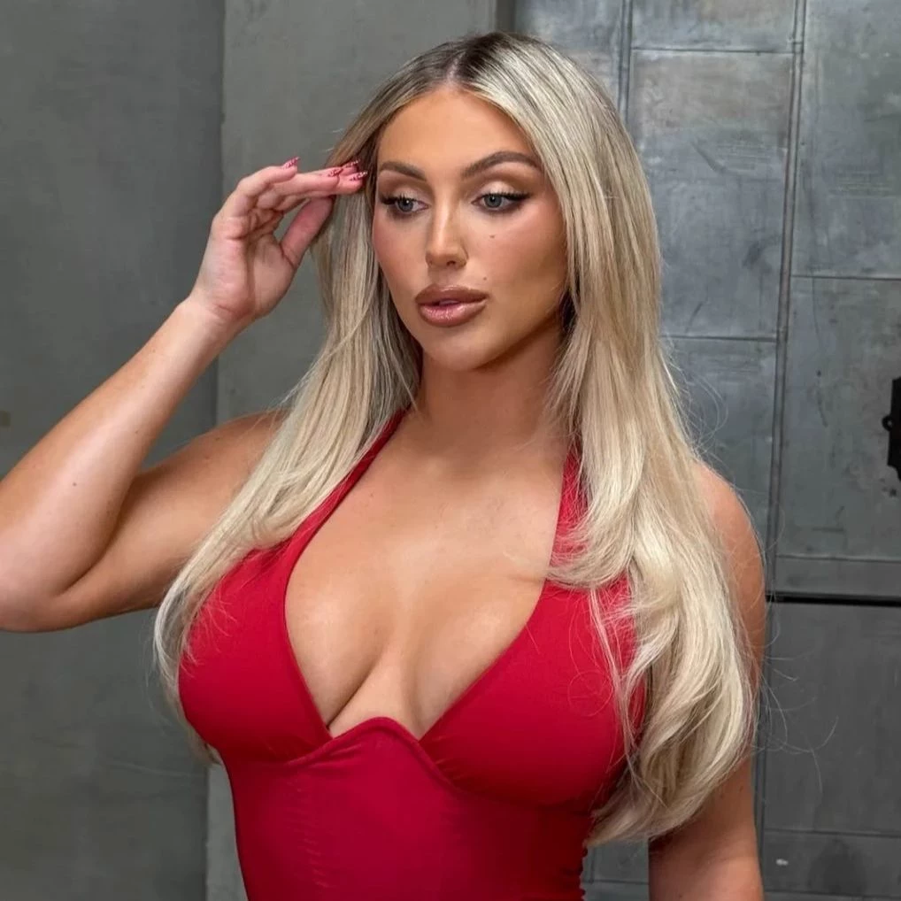 Kayley Gunner thumbnail