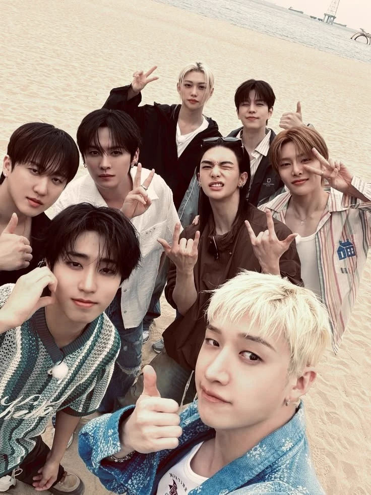 stray kids 💖 thumbnail