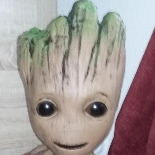Groot. thumbnail