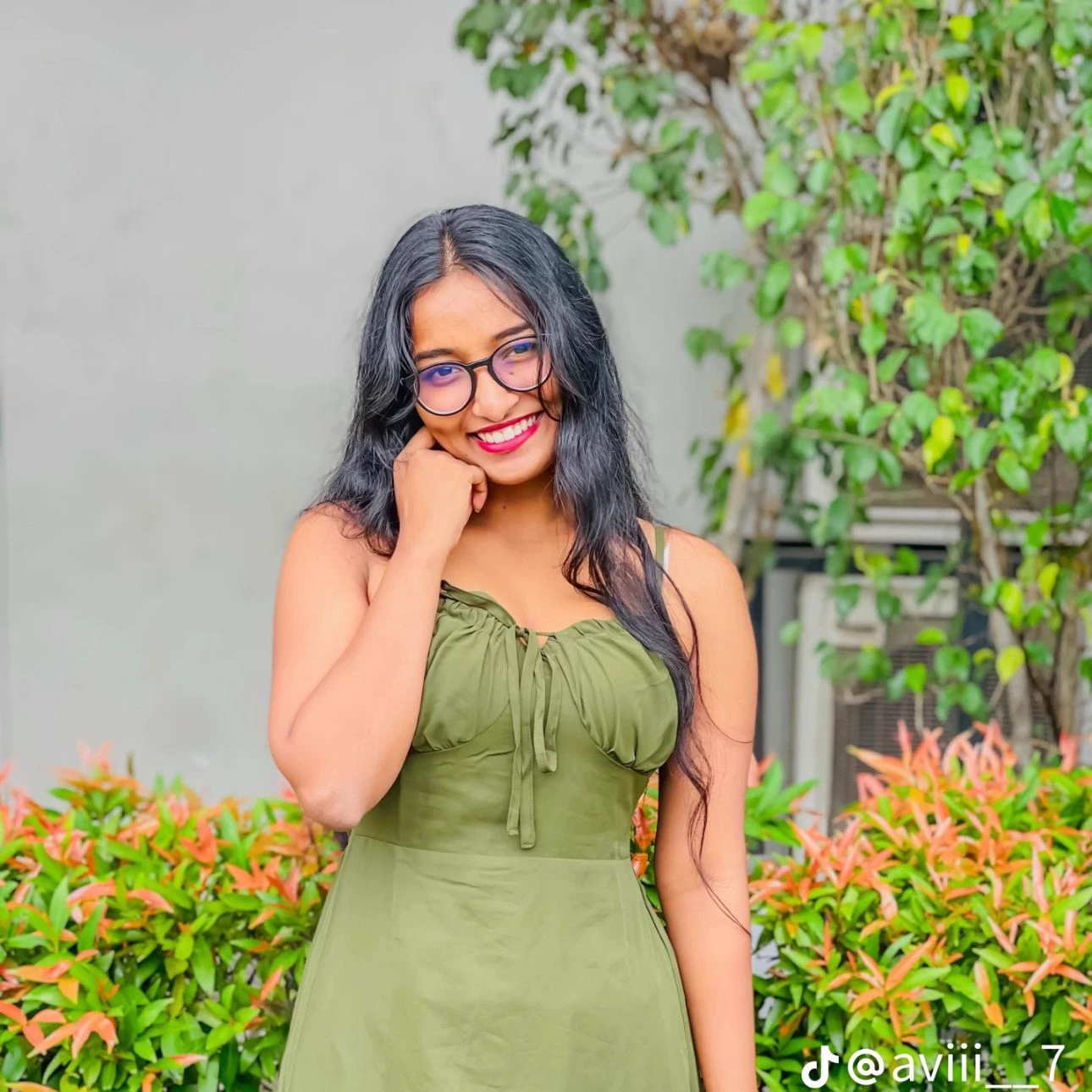 Ishini thumbnail