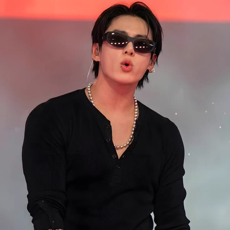 Jeon Jungkook Idol  thumbnail