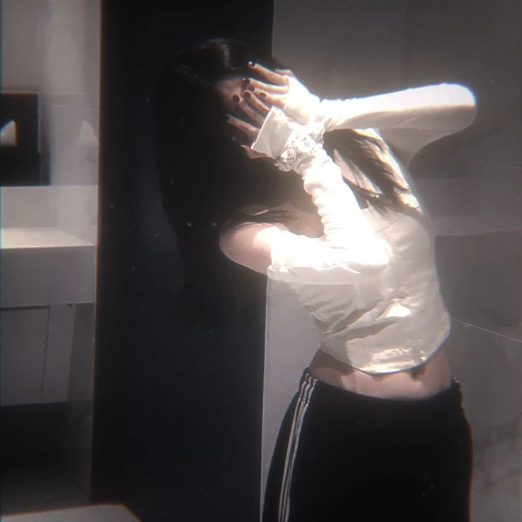 𝓔𝓷𝓪𝓶𝓲 𝓐𝓼𝓪
