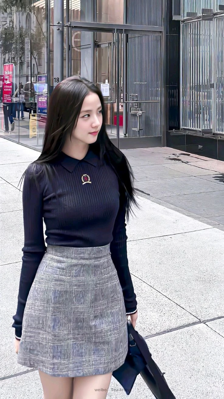 Jisoo thumbnail